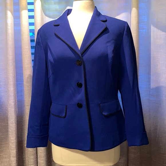 Kasper Jackets & Blazers - Kasper blue and black button blazer 14P